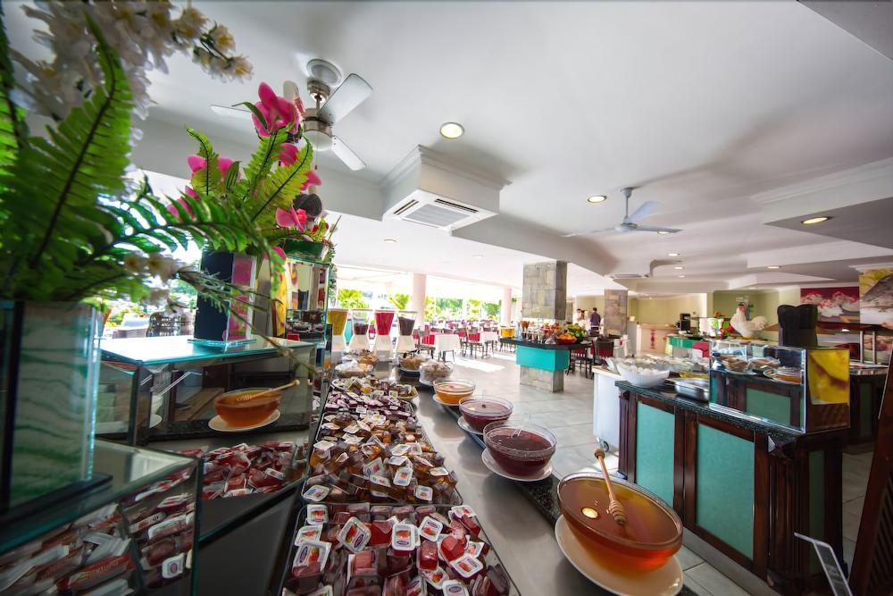 Royal Palm Beach Hotel غومْبيت المظهر الخارجي الصورة
